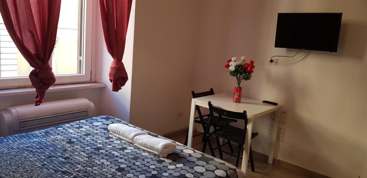 Sasa House Hotel Рим Екстериор снимка