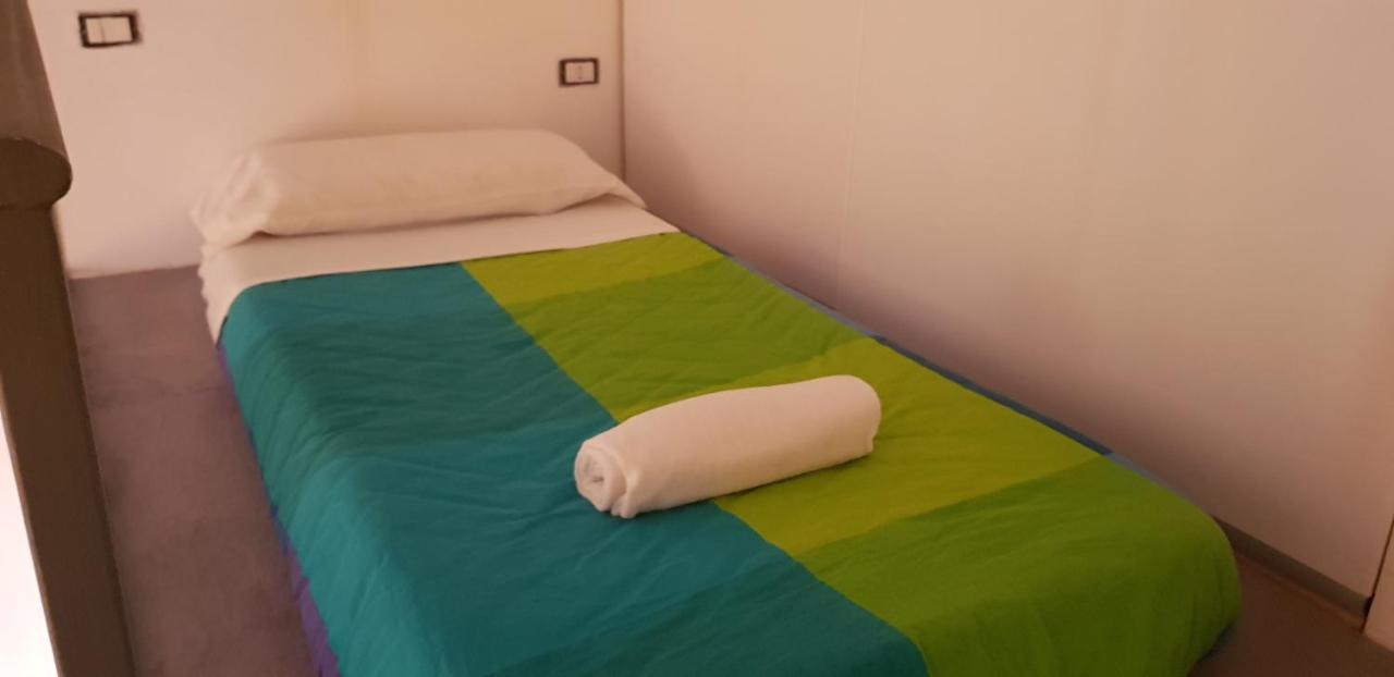 Sasa House Hotel Рим Екстериор снимка